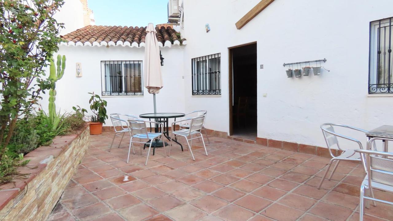 Apartamentos Nerjaluna Exterior foto