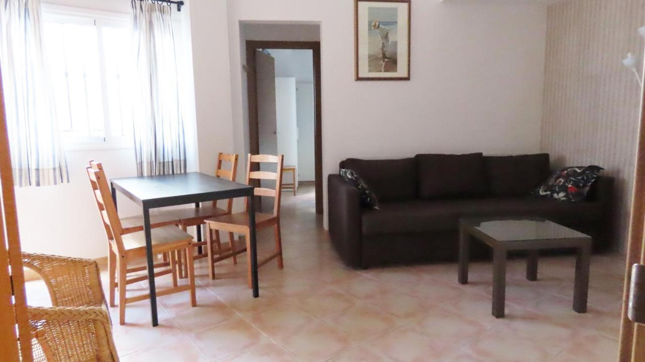 Apartamentos Nerjaluna Exterior foto