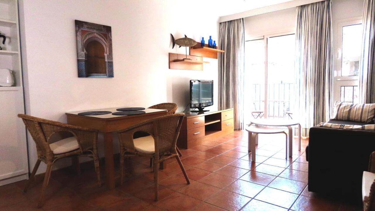 Apartamentos Nerjaluna Exterior foto